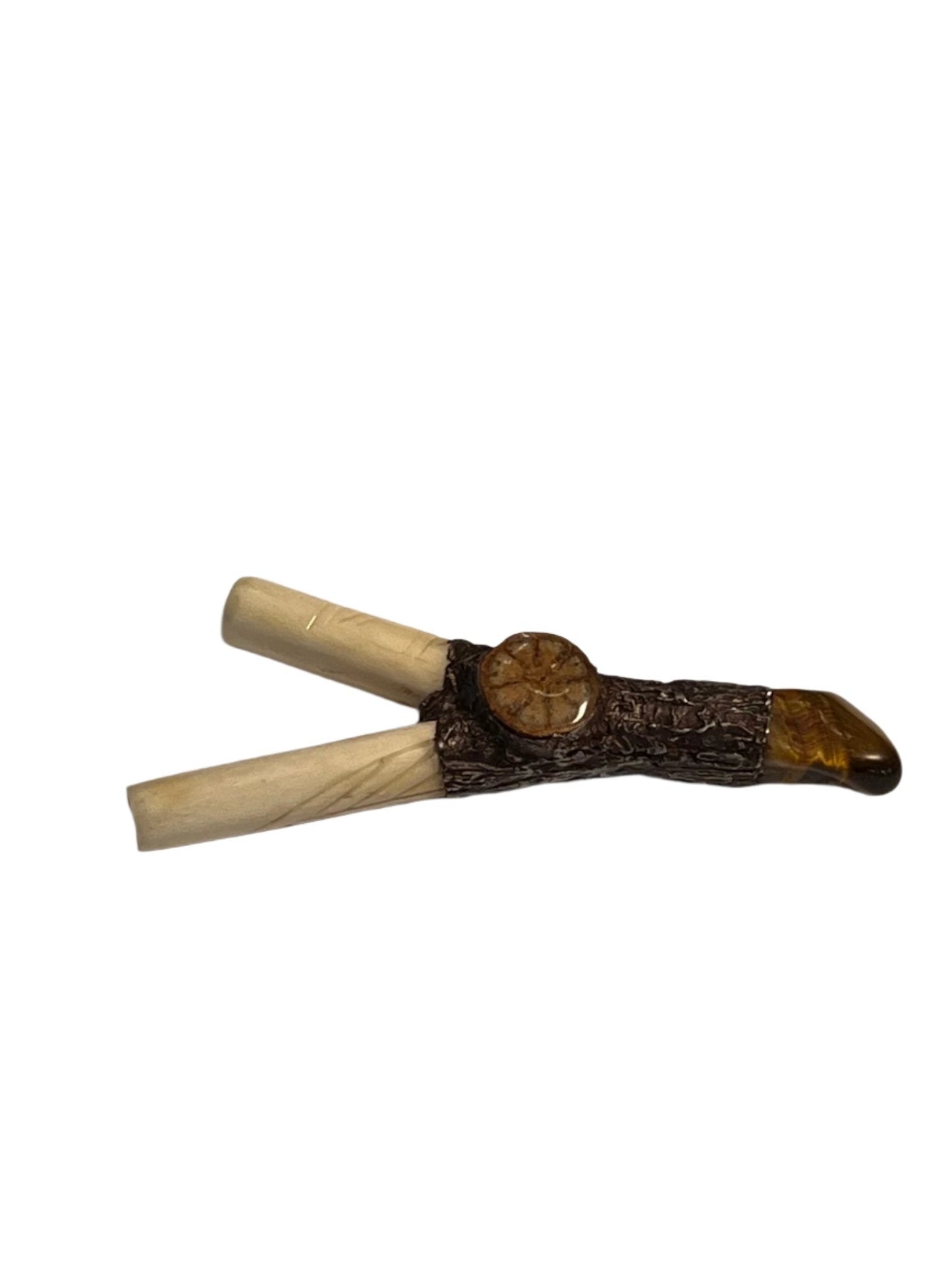 Bone Kuripe with Aya Vine & Stone Accent - Katukina.US KAT6003