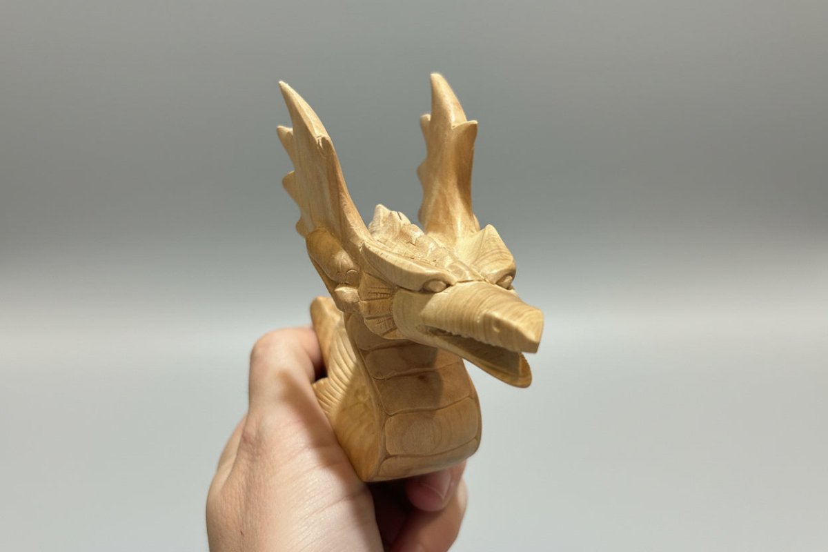 Hand Carved Flying Dragon Kuripe - Katukina.US KAT6725