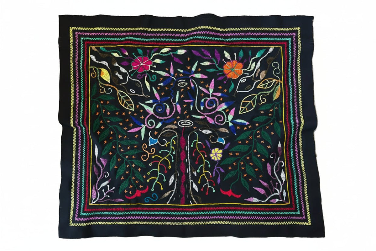 Shipibo - Conibo Embroidered Tapestry Altar Cloth - Katukina.US KAT6574